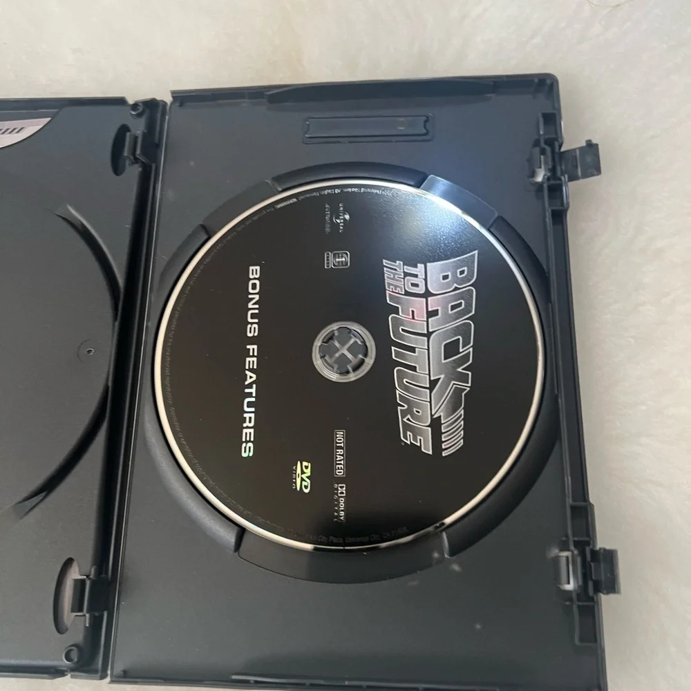 Blu-ray Disc Set Avatar And Back to the Future DVD